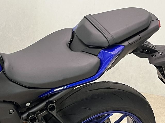 yamaha - mt-07-y-amt