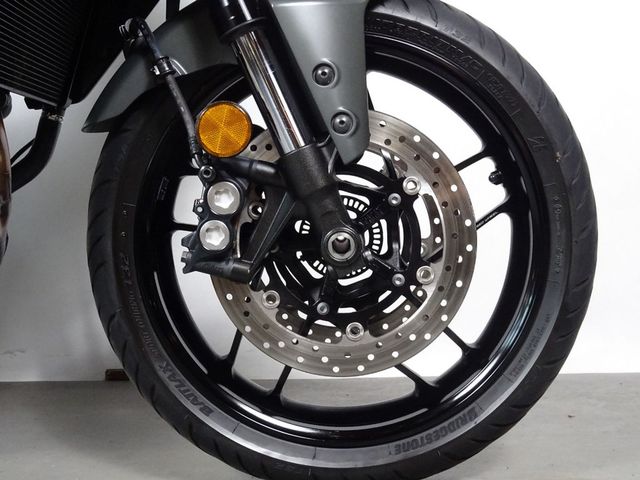yamaha - tracer-9