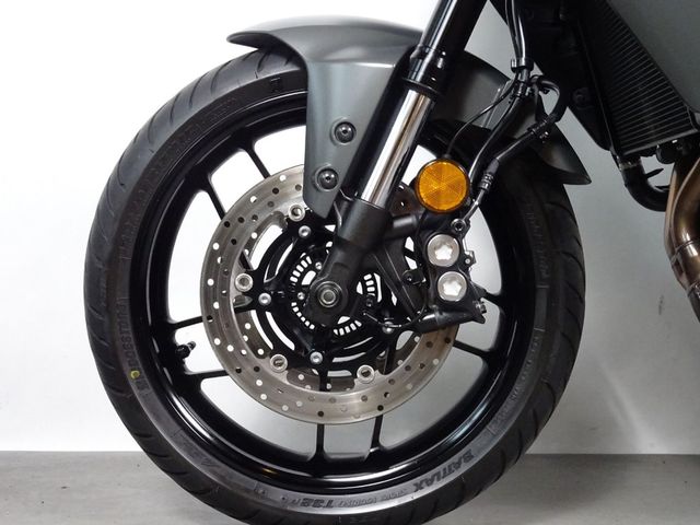 yamaha - tracer-9