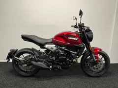 Moto Morini Seiemmezzo STR 2026 nieuw – foto 25 van 26