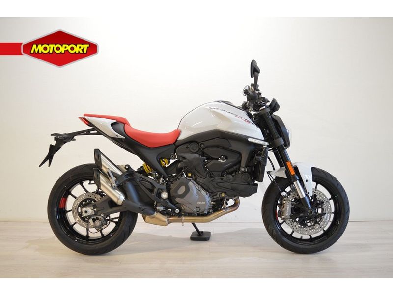 Ducati Monster 2025 occasion