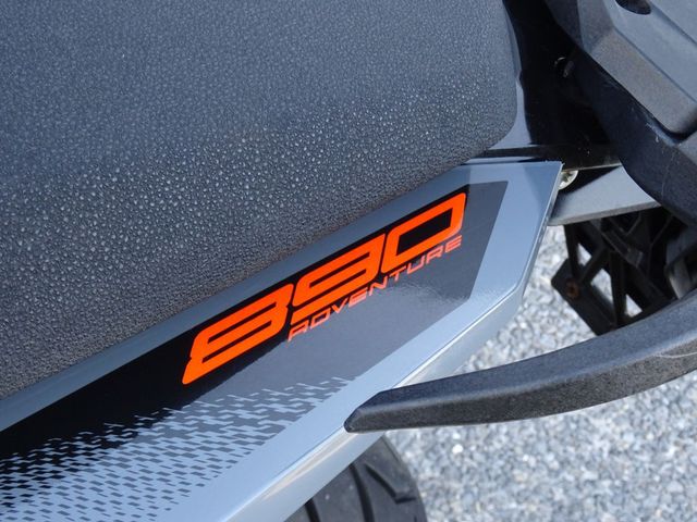 ktm - 890-adventure