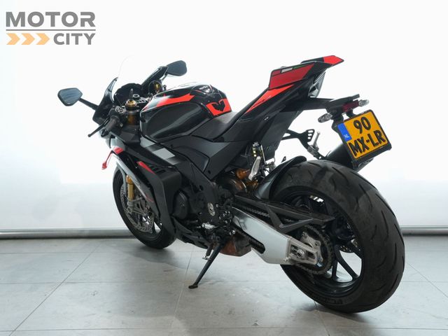 aprilia - rsv-4-1100-factory