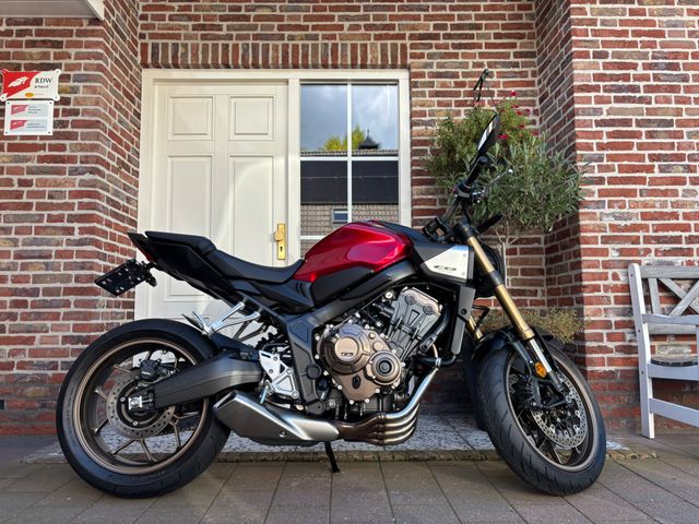 honda - cb-650-r-neo-sports-cafe