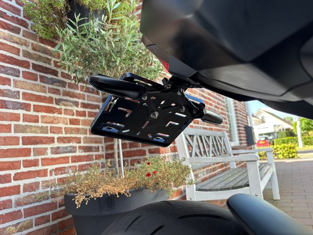 honda - cb-650-r-neo-sports-cafe