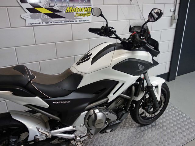 honda - nc-700-x-dct