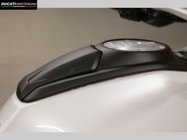 ducati - multistrada-v4-s