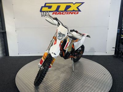 KTM 350 EXC F SIX DAYS – foto 2