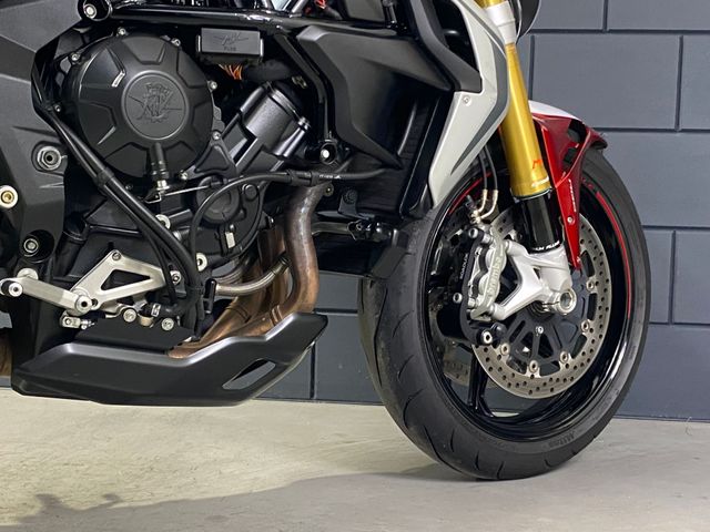 mv-agusta - brutale-800-rr