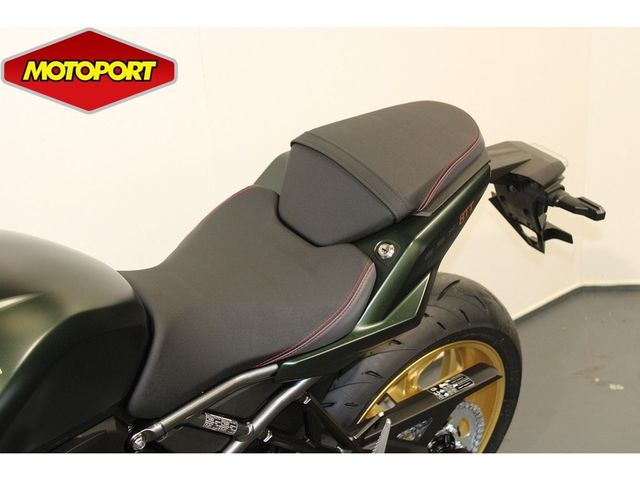 suzuki - gsx-8tt