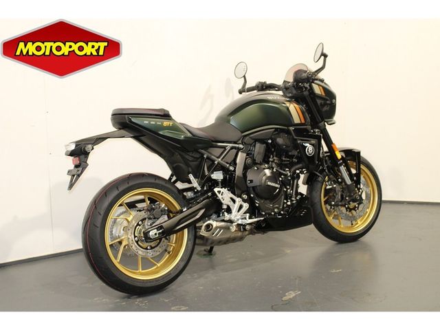 suzuki - gsx-8tt
