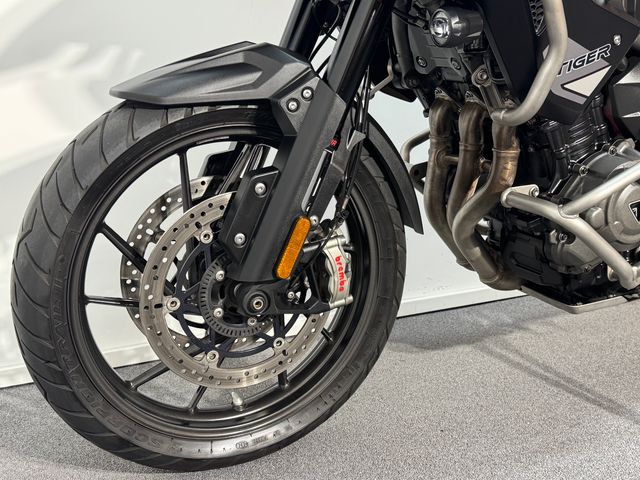 triumph - tiger-1200-gt-pro
