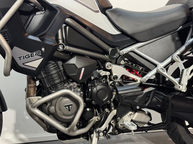 triumph - tiger-1200-gt-pro
