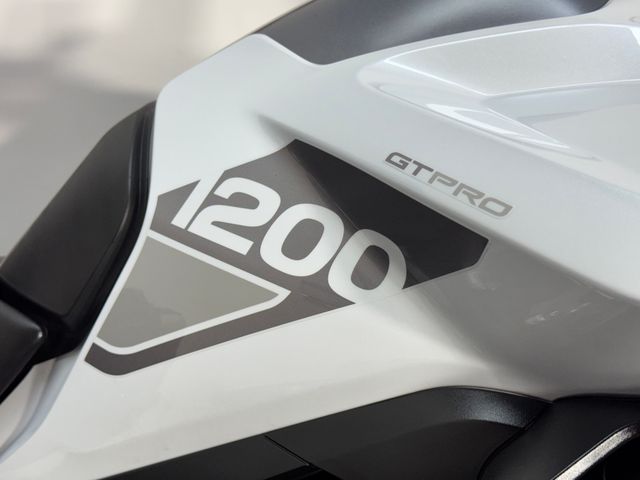 triumph - tiger-1200-gt-pro