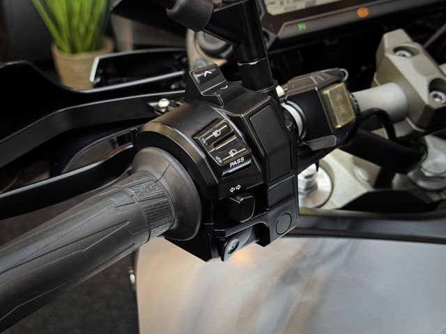 yamaha - tracer-900-abs
