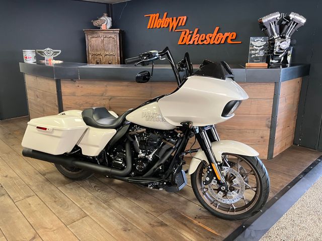 harley-davidson - road-glide-st