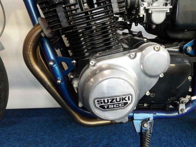 suzuki - gsx-750-s-katana