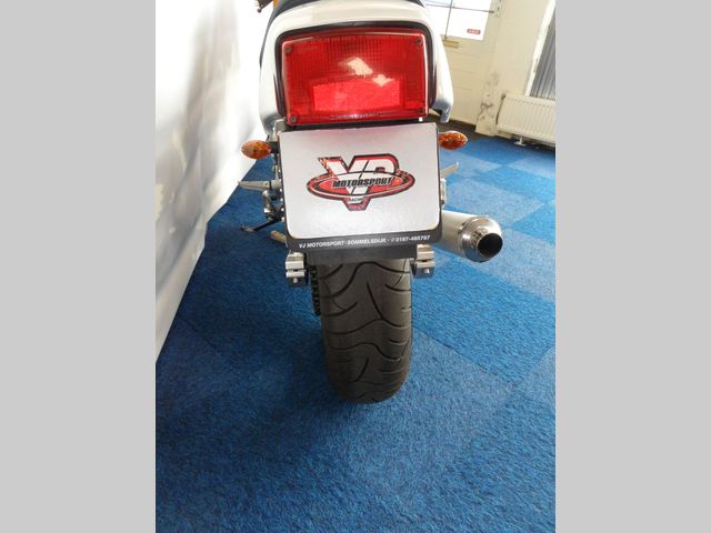 suzuki - gsx-750-s-katana