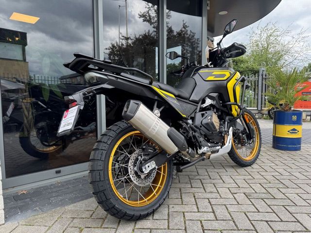 voge - ds-800-x-rally