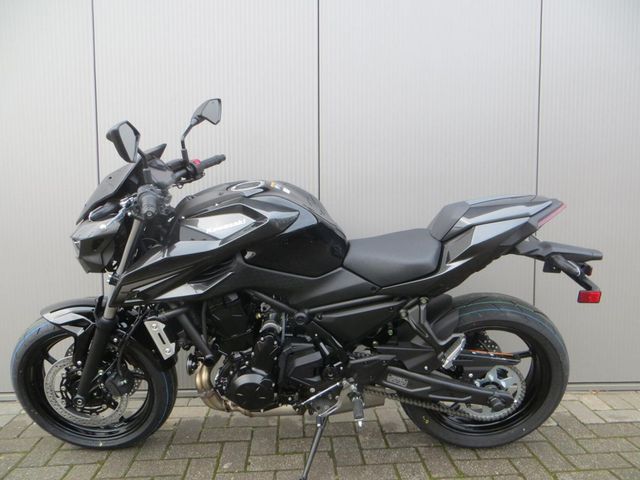 kawasaki - z650-s