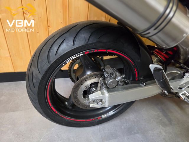 honda - cb-900-f-hornet