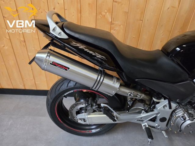 honda - cb-900-f-hornet