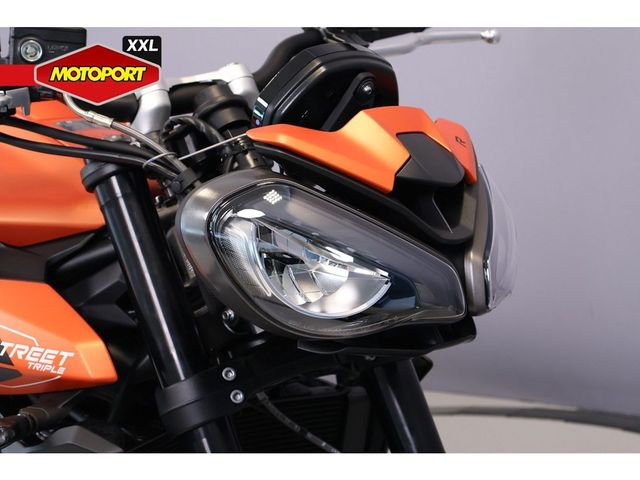 triumph - street-triple-r