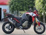 DUCATI MULTISTRADA V4 PIKES PEAK