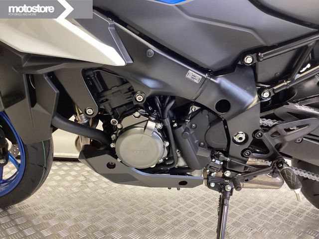 suzuki - gsx-s-1000-gx