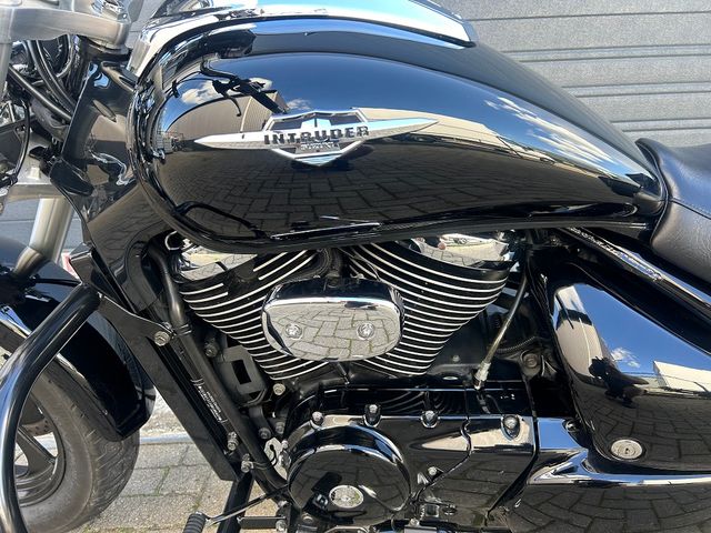 suzuki - intruder-m-800