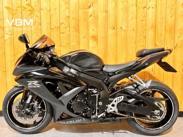 suzuki - gsx-r-750