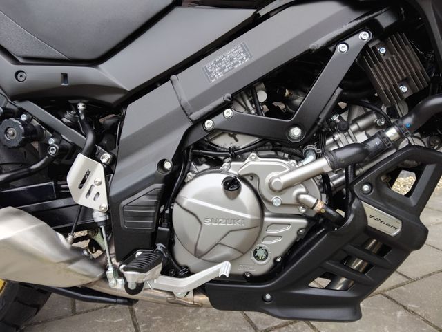 suzuki - v-strom-650-xta