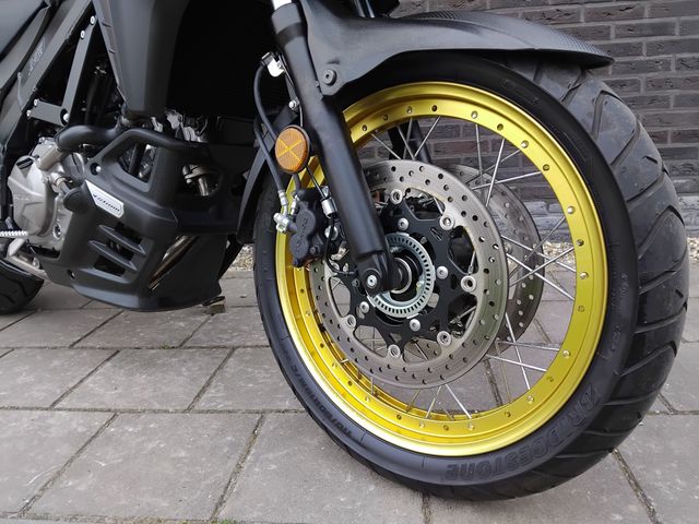 suzuki - v-strom-650-xta