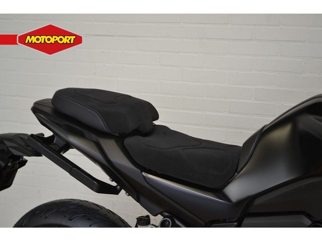 yamaha - tracer-7-gt-y-amt