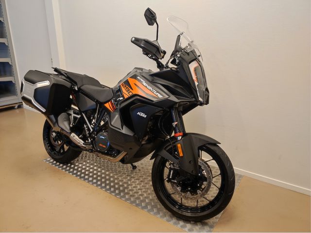 ktm - 1290-super-adventure-s