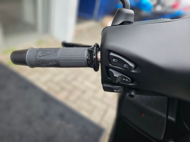 vespa - gts-300-hpe