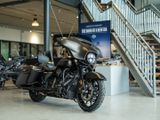 HARLEY-DAVIDSON STREET GLIDE SPECIAL FLHXS