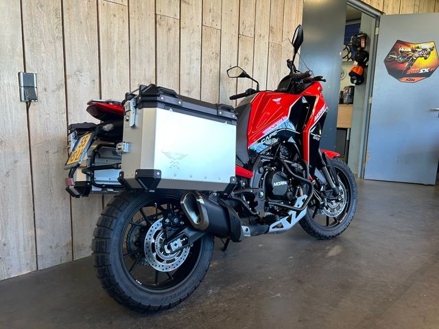 moto-morini - x-cape