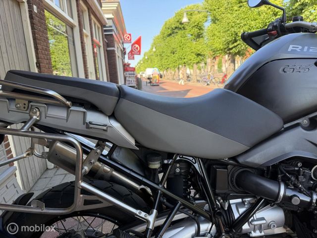 bmw - r-1200-gs-adventure