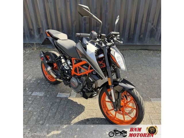 ktm - 390-duke-abs