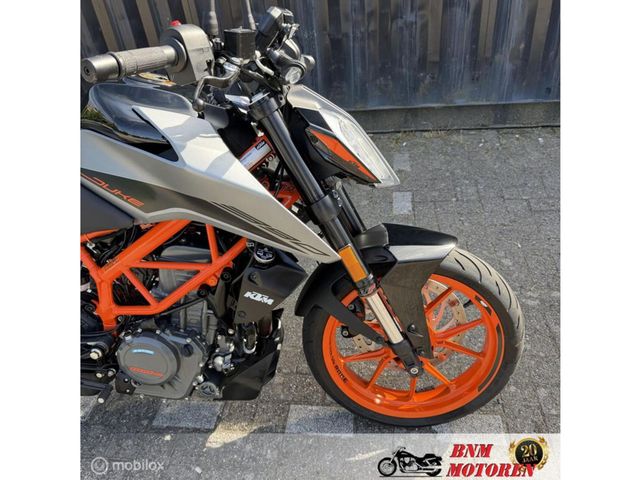 ktm - 390-duke-abs
