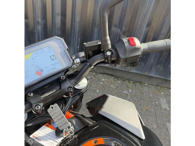 ktm - 390-duke-abs