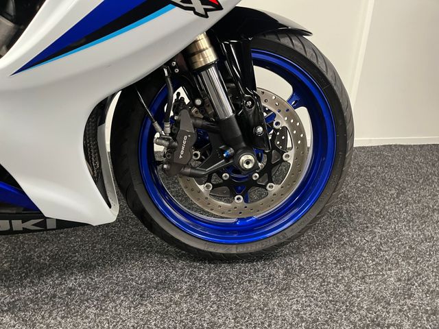 suzuki - gsx-r-600