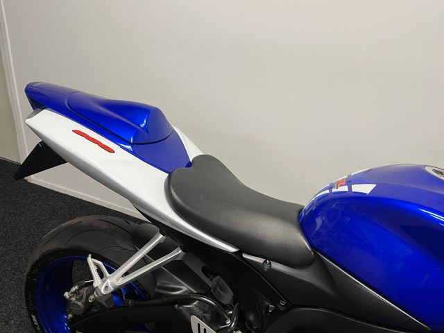 suzuki - gsx-r-600