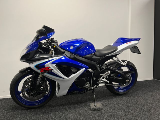 suzuki - gsx-r-600