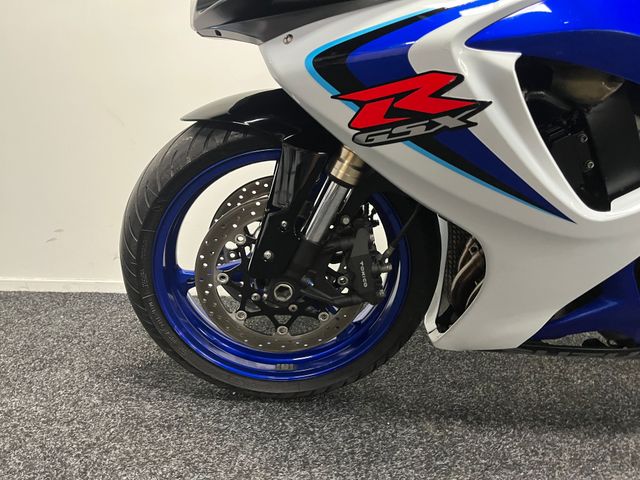 suzuki - gsx-r-600