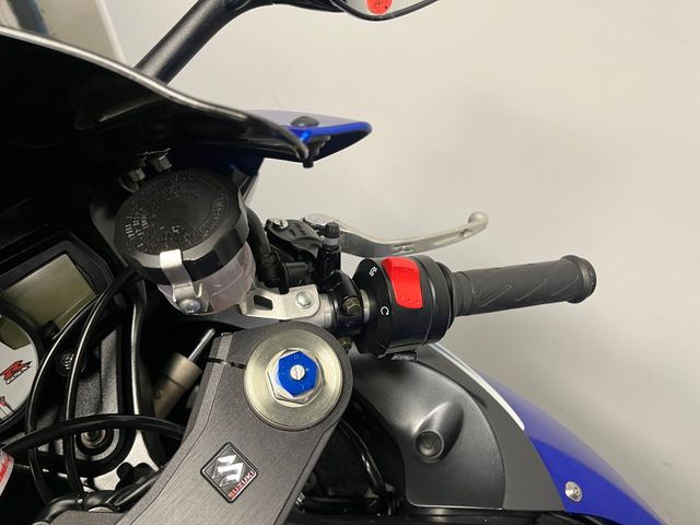 suzuki - gsx-r-600