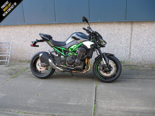 kawasaki - z900