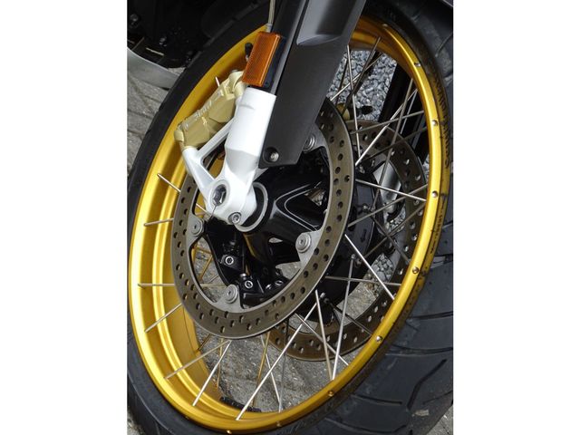 bmw - r-1250-gs-adventure