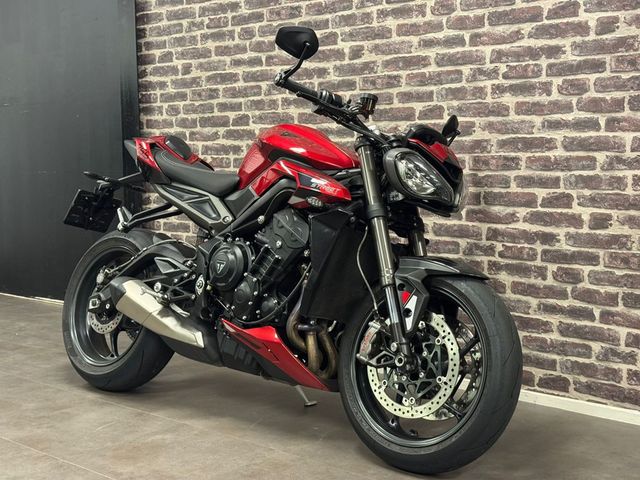 triumph - street-triple-rs